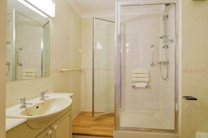 SHOWER ROOM- click for photo gallery